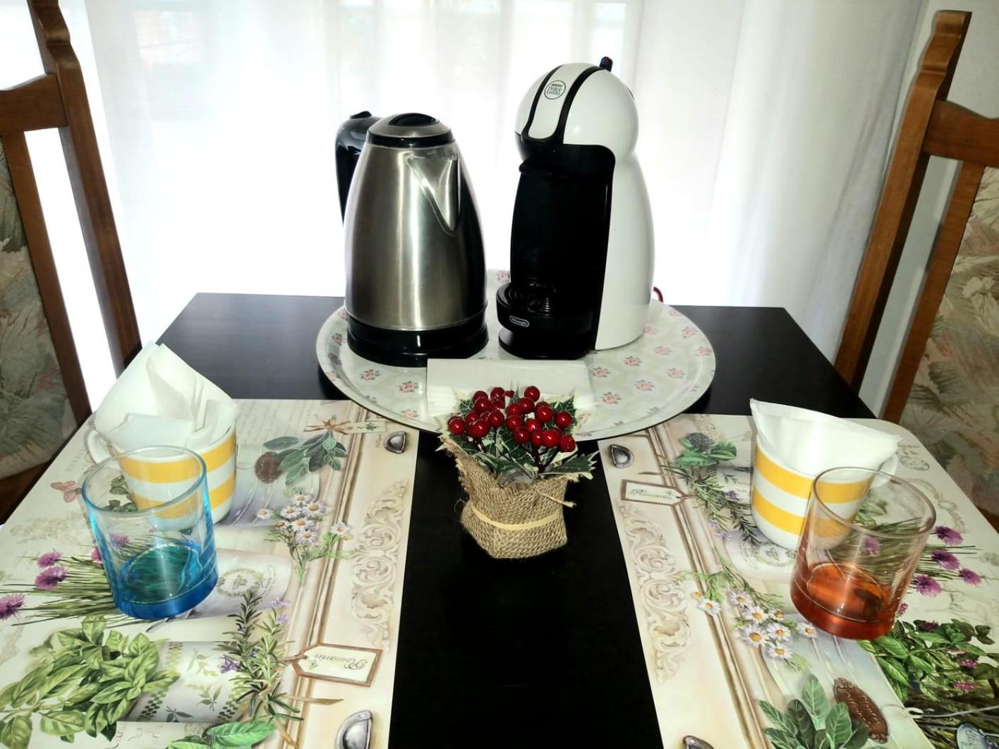 Amico Del Sole Bed & Breakfast - Rome — Photos 1